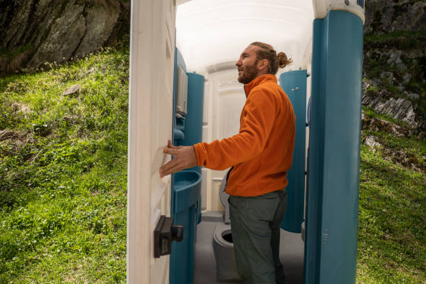 Best Construction site porta potty rental  in Loyal, WI