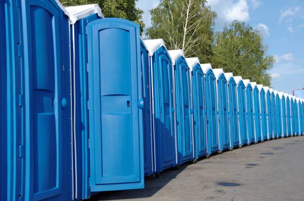 Best Construction site porta potty rental  in Loyal, WI